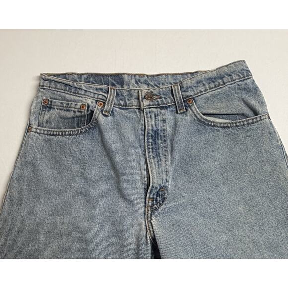 Vintage Levi’s 550 Relaxed Fit Tapered Leg Jeans 33X32 Blue Light Wash 2000s - Picture 6 of 13